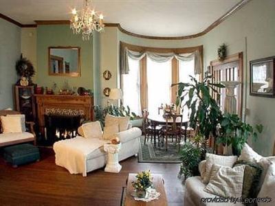 Summers Inn Ludington - Adults Only Room photo