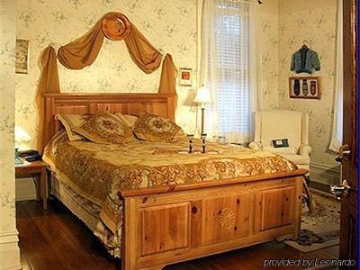 Summers Inn Ludington - Adults Only Room photo