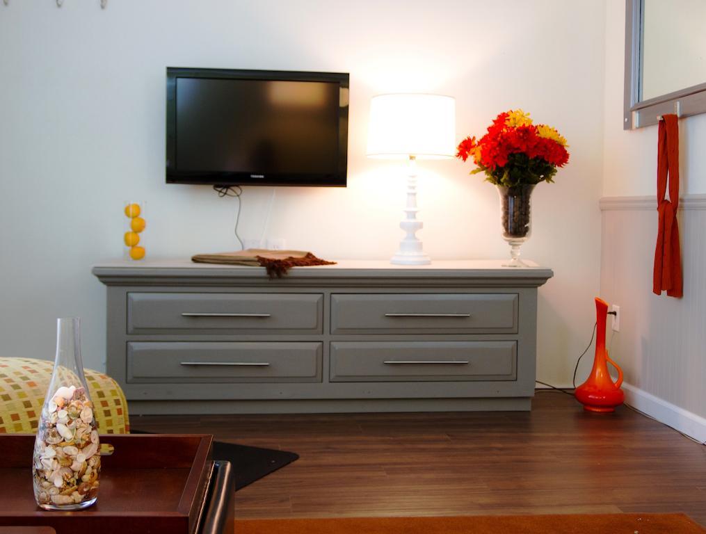 Summers Inn Ludington - Adults Only Room photo
