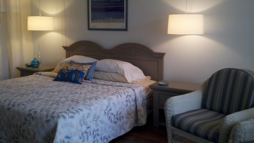 Summers Inn Ludington - Adults Only Room photo